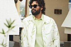 Allu Arjun Shows Director Sukumar Teaser Of This Film On Sets Of Pushpa 2