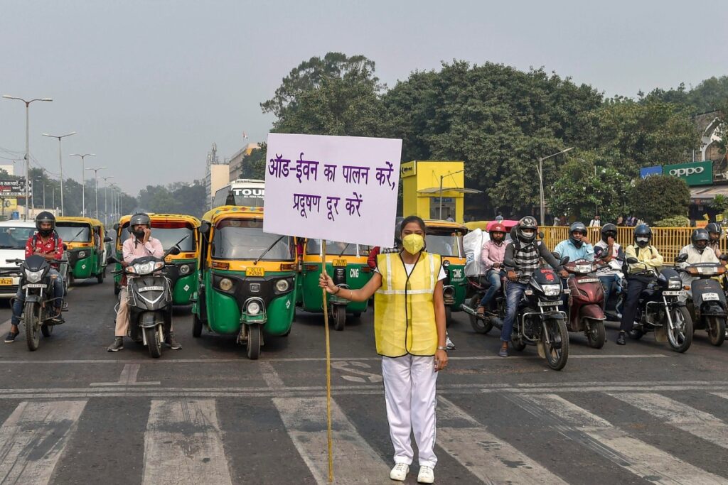 Delhi-NCR Pollution: Odd-Even Rule For Cars Postponed for Now, Says Delhi Govt