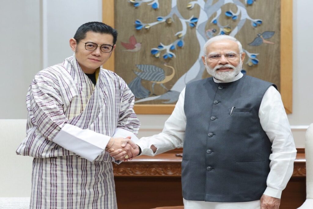 PM Modi Conveys to King Wangchuck India's Full Support to Socio-economic Development of Bhutan Based on Its Priorities