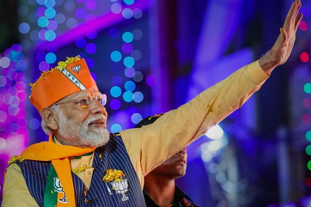 ‘Play Well’: PM Modi Wishes 'Men in Blue' Ahead of IND VS AUS World Cup Final