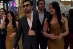 Sexy! Rashmika Mandanna Flaunts Her Curves in Hot Dress at Animal Premiere, Watch Viral Video