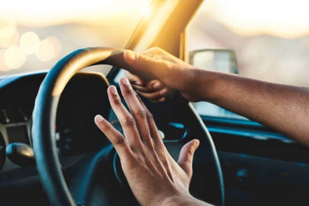 Bengaluru Driver's 'Heartwarming' Response to Road Rage Incident Stuns Reddit