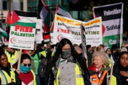UK: Biggest Pro-Palestine Rally Held in London, Rivalling Anti-Iraq War Protests of 2003