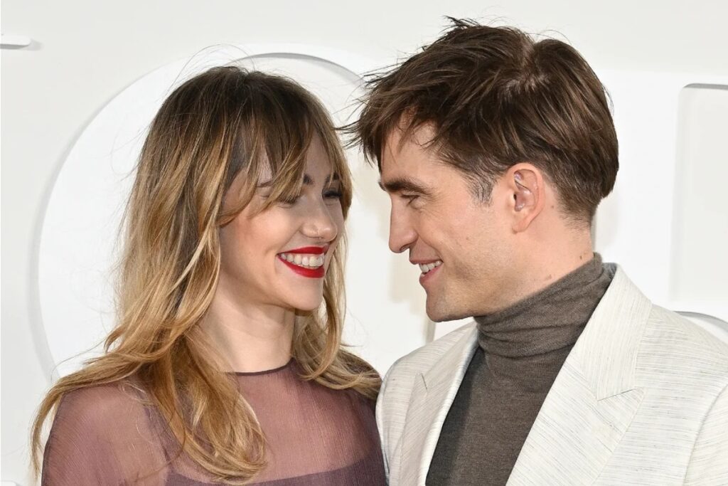 Twilight Star Robert Pattinson And Suki Waterhouse Expecting First Child