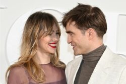 Twilight Star Robert Pattinson And Suki Waterhouse Expecting First Child