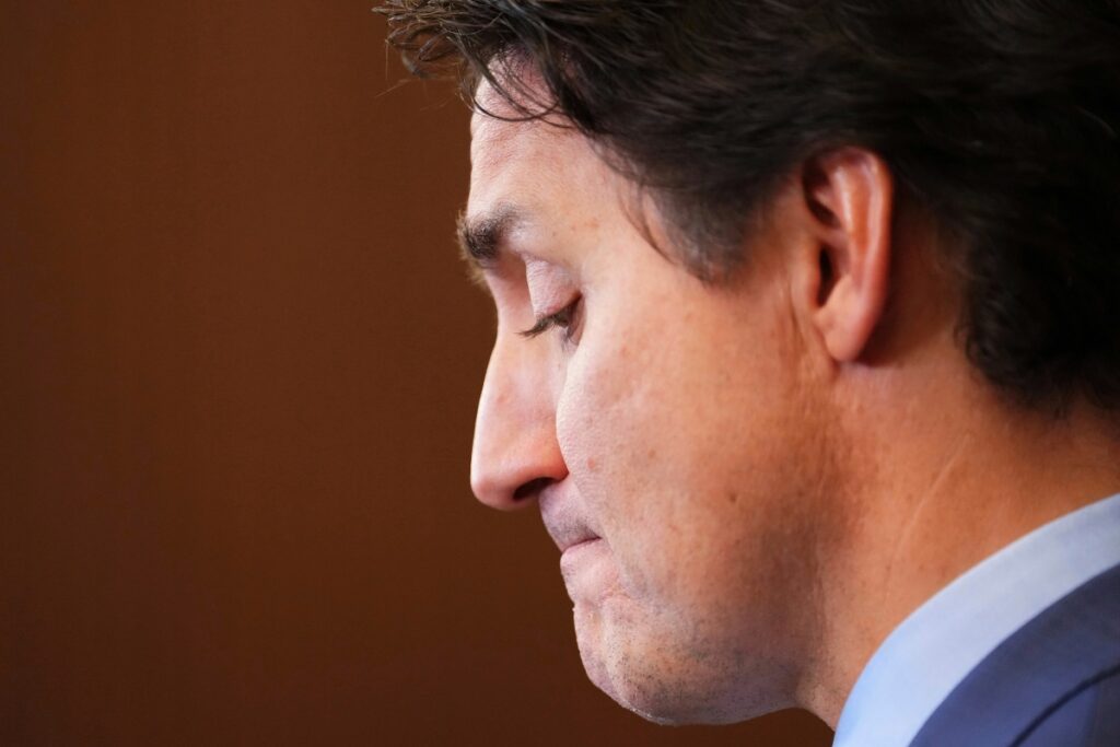 Canada PM Trudeau Under Pressure to Step Down as Polls Show Voter Dissatisfaction