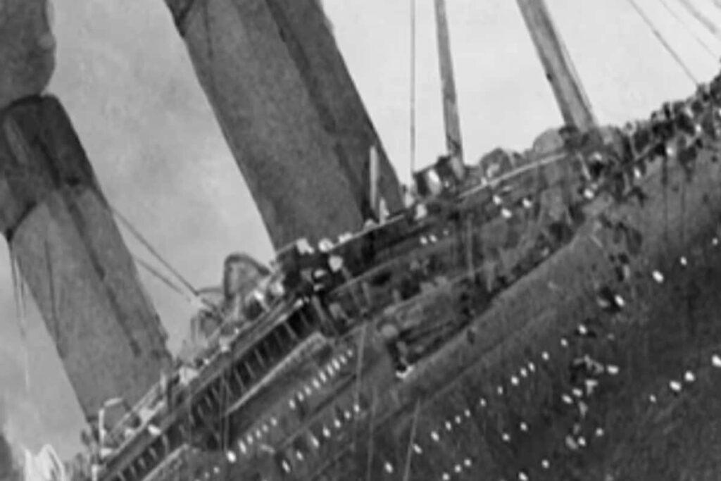 Water-Stained Titanic Dinner Menu Auctioned For Rs 85 Lakh