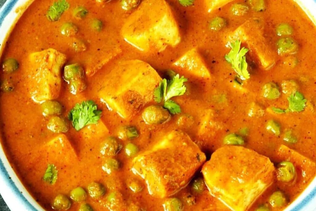 Try This Restaurant-style Delicious Kadhai Paneer At Home