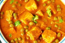 Try This Restaurant-style Delicious Kadhai Paneer At Home