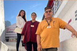 Ragini Dwivedi's Pics With Parents On Vaishno Devi Trip Are Pure Family Goals
