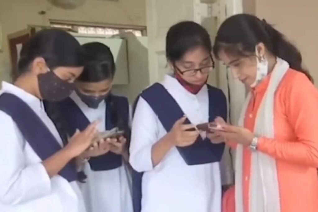 Bihar School Board To Honour Top Achievers Of The Inter And Matriculation Examinations