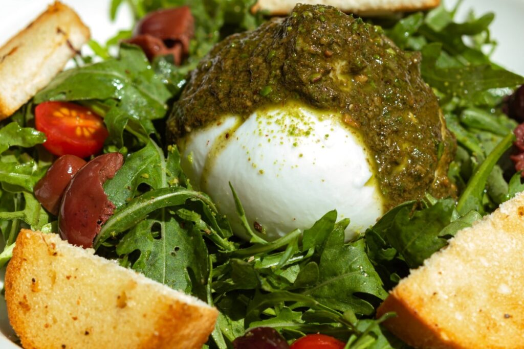 Dive into Delight: 7 Food Festivals That Define Gastronomic Bliss