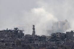 UN Security Council Adopts Resolution Calling for Urgent Humanitarian Pauses in Gaza