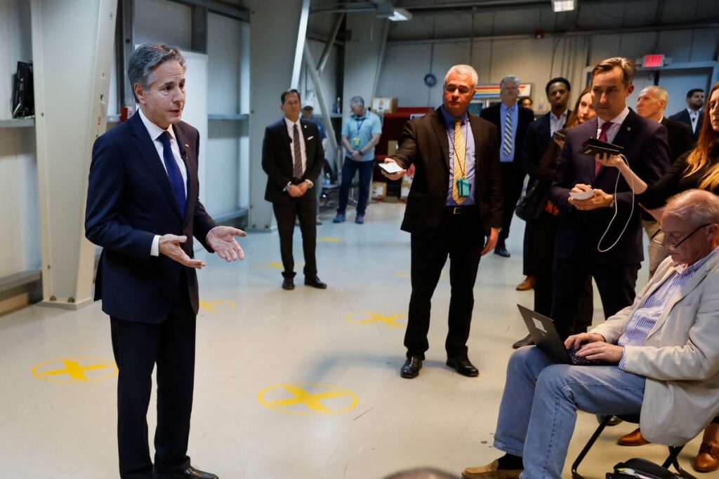 Blinken Pays Surprise Visit to Baghdad as Israel-Hamas War Intensifies in Gaza