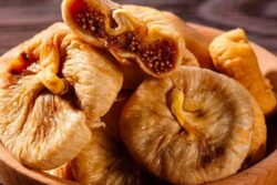 Why You Must Consume Anjeer In Winters