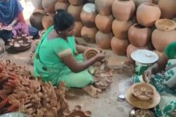 In Tamil Nadu's Villupuram, 6 Women Groups Make Fancy Diyas For Karthika Deepam