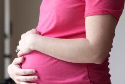 Delhi-NCR Air Pollution Fuelling Rise in Miscarriages, Other Complications among Pregnant Women, Babies