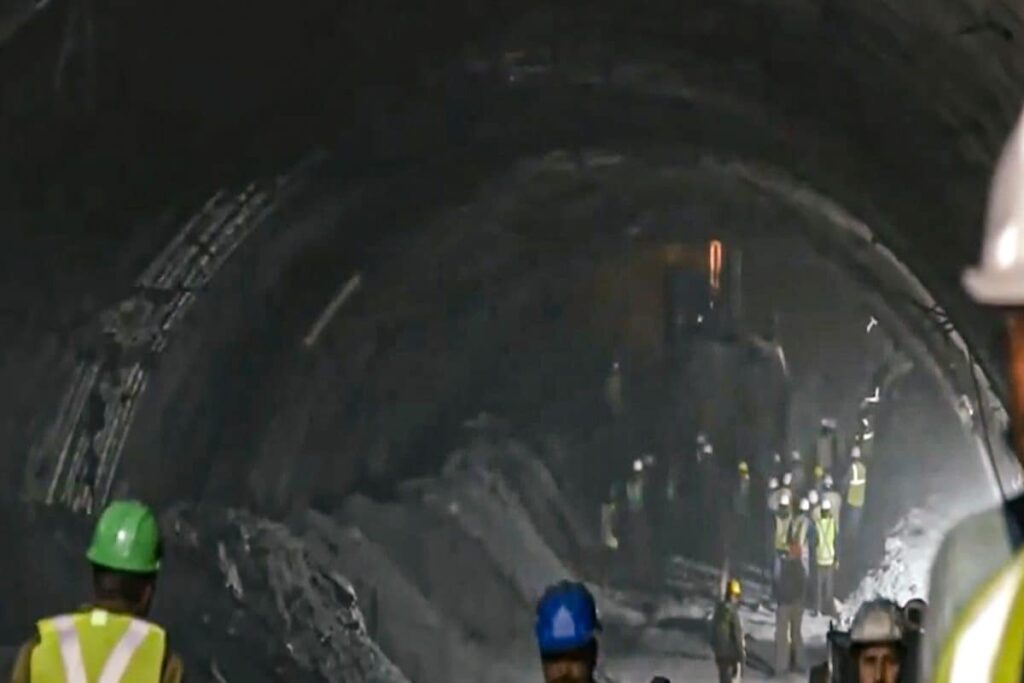 News18 Afternoon Digest: Day 3 of Uttarkashi Tunnel Collapse, The 'Pig Butchering Scam' and Other Top Stories