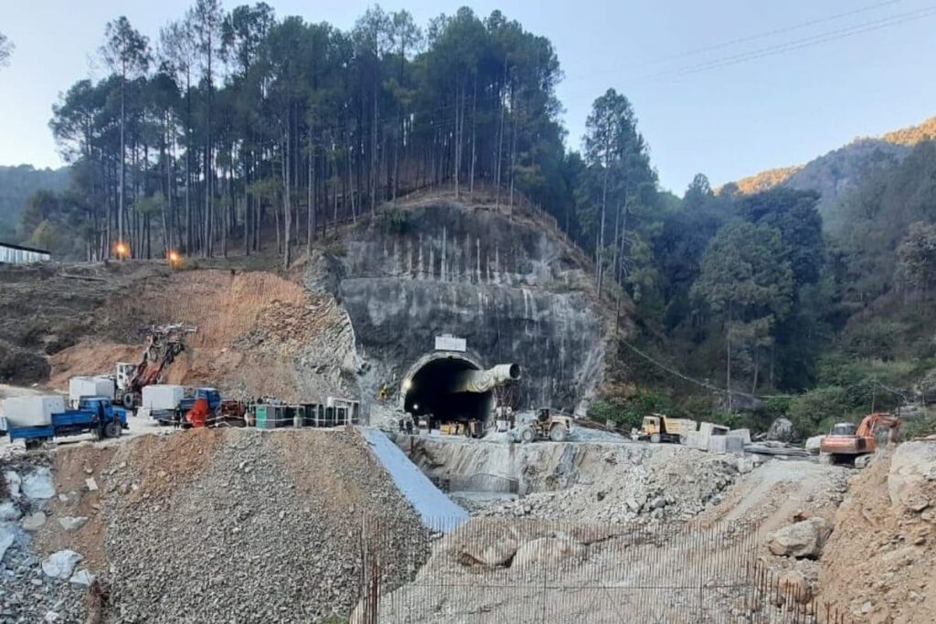 Uttarkashi Tunnel Collapse LIVE: First Visuals of Trapped Workers Surface | WATCH