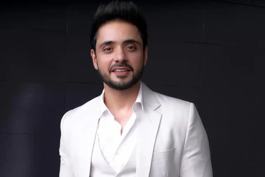 Inside Adnan Khan's Last Day On The Sets Of Katha Ankahee