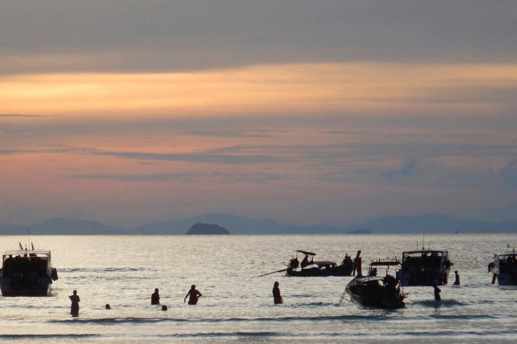 UN Warns That 2 Boats Adrift on Andaman Sea with 400 Rohingya Aboard Desperately Need Rescue