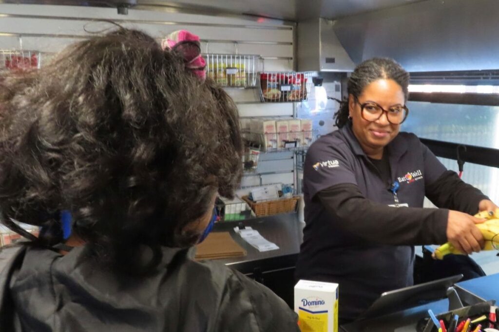 Food Desert: This American City Has No Supermarkets, People Depend on Mobile Groceries