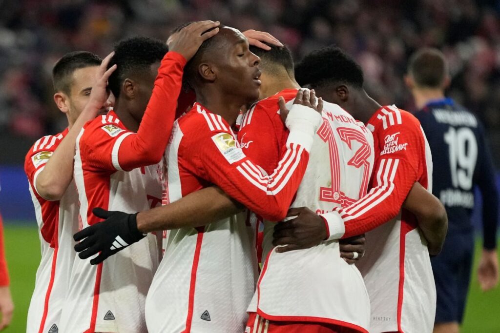Unbeaten Bayern Flying Under The Radar Ahead of Visit to Frankfurt