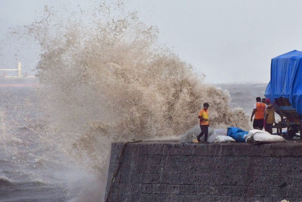 National Crisis Management Committee Reviews Preparation for Cyclone 'Michaung'