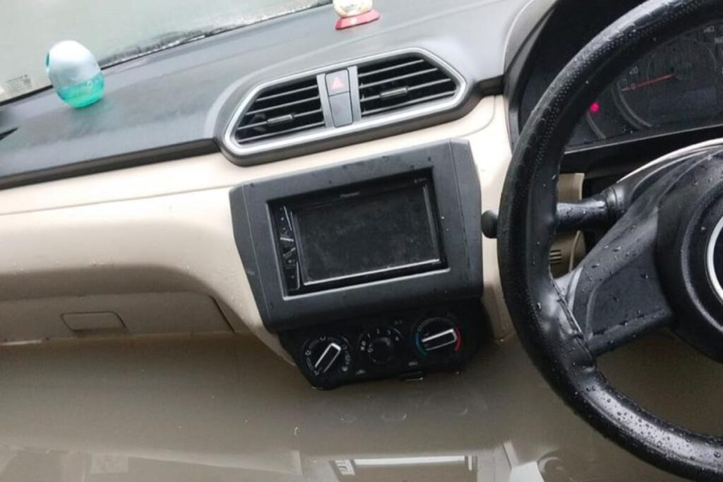 Cyclone Michaung: How To Manage Vehicle Damage Claims During Floods & Natural Disasters?