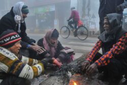 Weather Update: Delhi Records Season's Coldest Morning at 6.5°C; Kashmir Freezes in Sub-Zero Temp