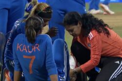 INDW vs ENGW: India Captain Harmanpreet Kaur Sustains Injury During 3rd T20I