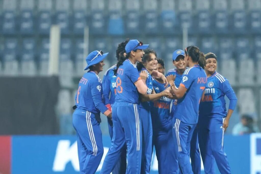 INDW vs ENGW 3rd T20I Live Streaming: How to Watch India Women vs England Women Coverage on TV & Online