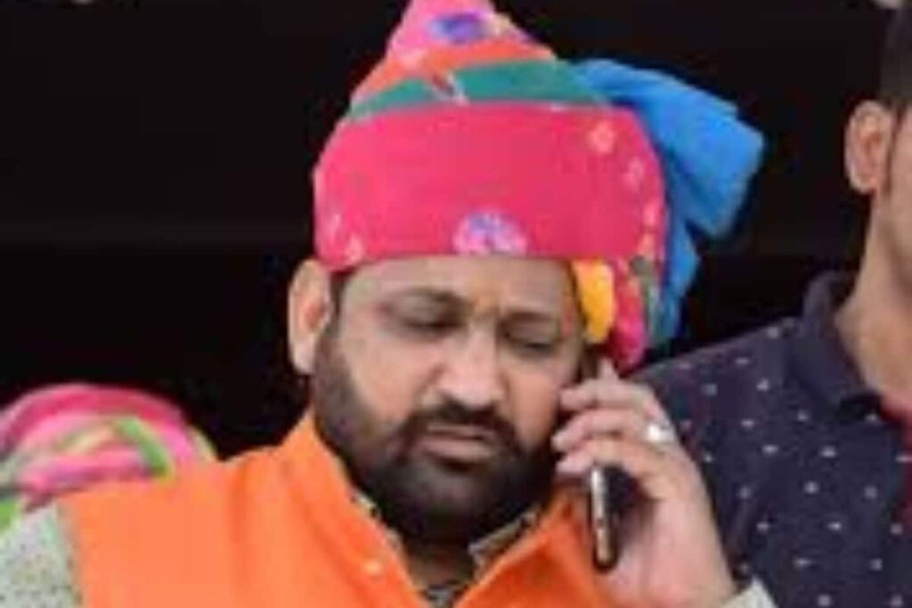 Jaipur: Karni Sena Chief Sukhdev Singh Gogamedi Shot Dead; Got Threat From Bishnoi Gang Recently