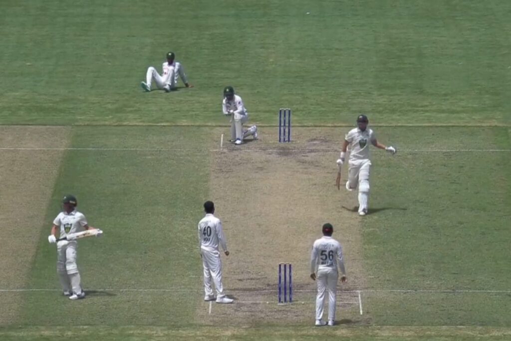 Watch: Matt Renshaw Gets to His Half-Century With a Seven Against Pakistan