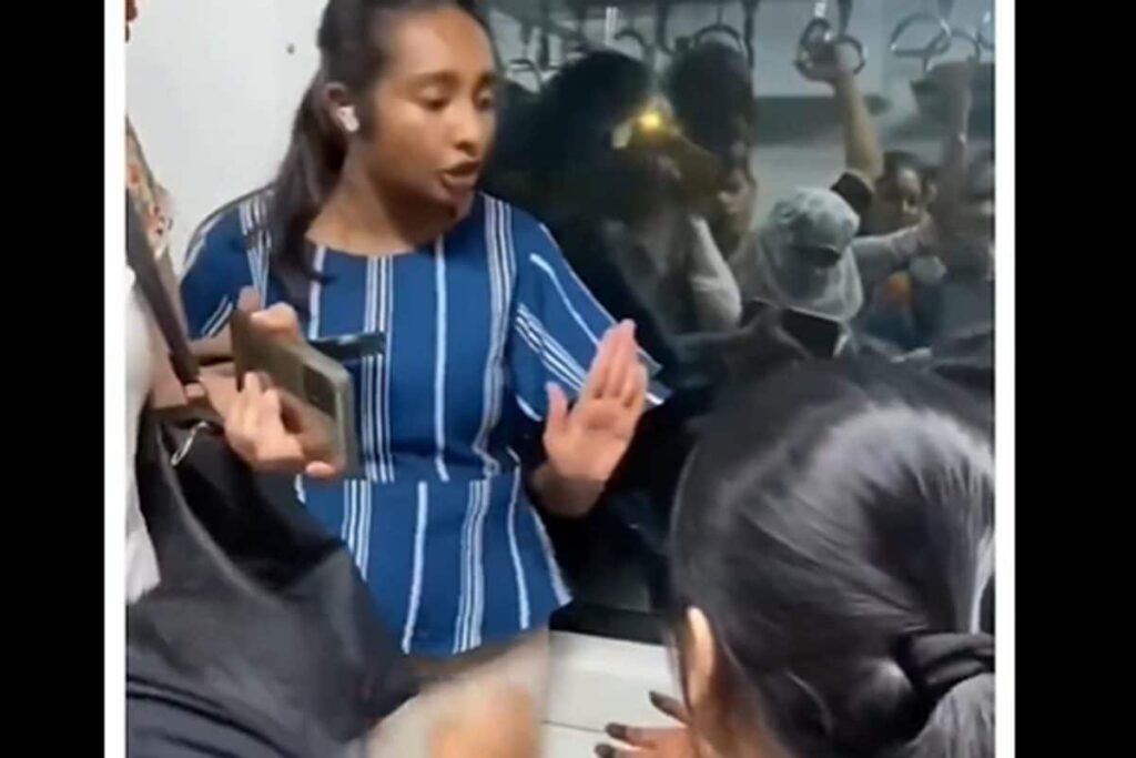 Straight Out Of Action Film: Women Hurl Abuse Inside Crowded Metro