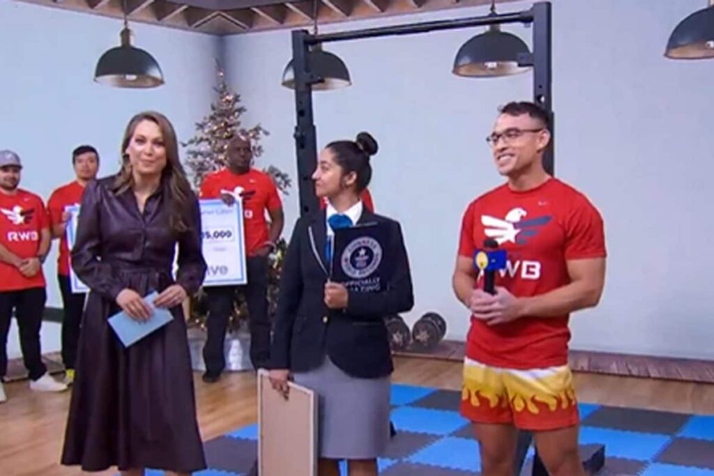 US Army Officer Breaks World Record for Most Burpee Pull-ups In One Minute