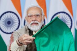 PM Modi Maintains Varanasi’s ‘Track’ Record: 2nd Vande Bharat to Tamil Sangamam, Rly Projects to be Launched