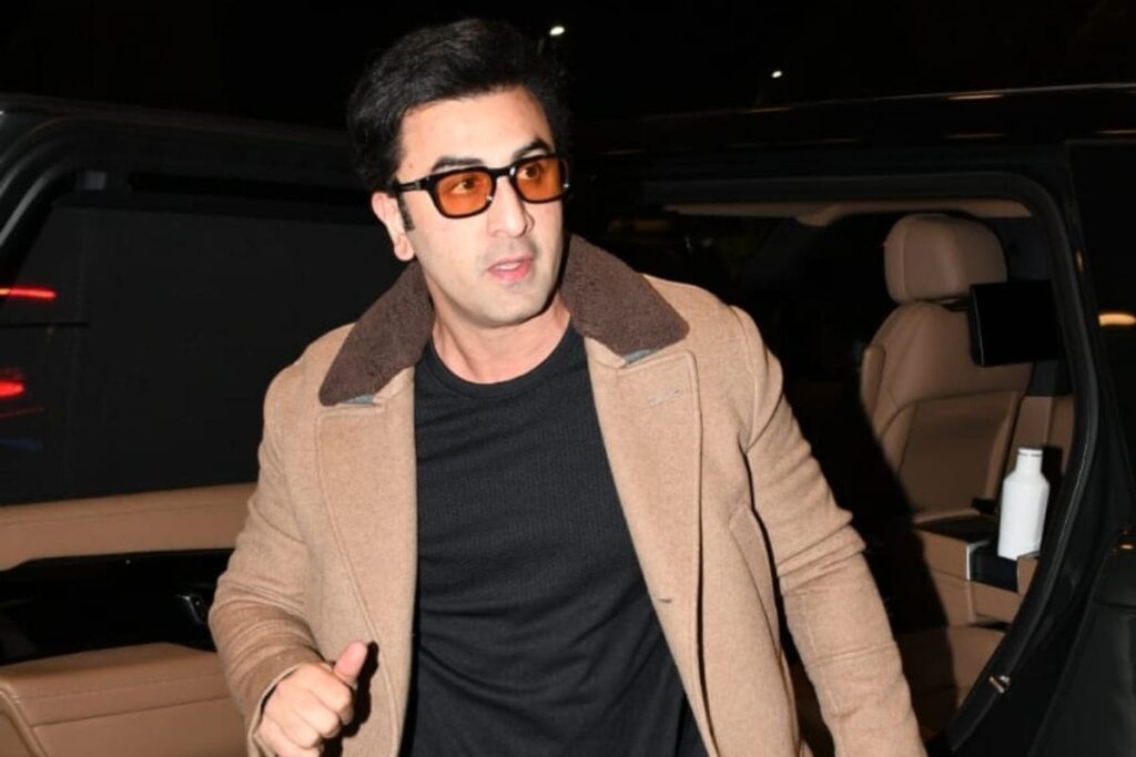 Ranbir Kapoor Makes Dashing Appearance Amid Animal Controversies, Fans Cheer 'Megastar'