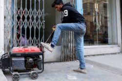 67% Delhiites Say Don’t Want to Retrofit Diesel Gensets to CNG by Dec 31 Deadline: Survey