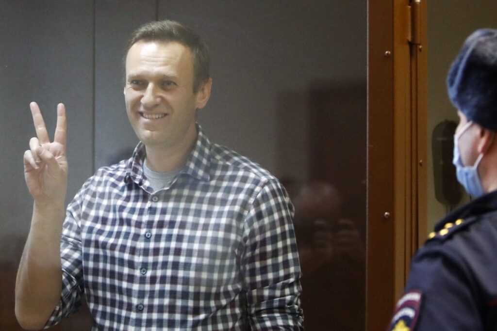 ‘Unable to Locate Him for Six Days’: Putin’s Rival Navalny’s Whereabouts Unknown