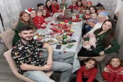 Watch: Sue Radford, Britain's Largest Family Matriarch, Shares What Her Home Looks Like Ahead Of Christmas