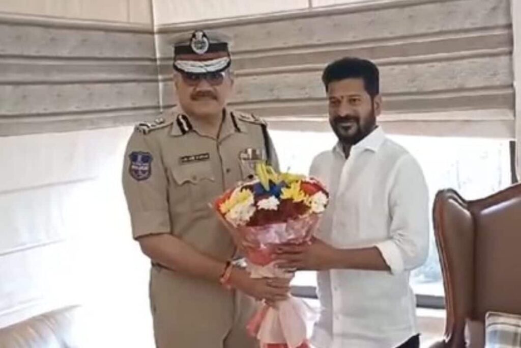 Telangana DGP Suspended for Meeting State Cong Chief Amid Vote Counting