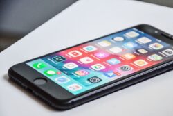 iPhone Users Face Hacking RISK Because Of Major Security Issue: Read Here