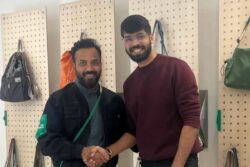 Man Spends Rs 20,000 At Gurugram Store In 15 Minutes; Courtesy: This 'Salesman'