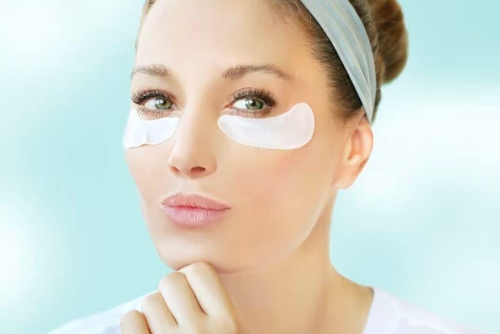 Unlock Winter's Best-Kept Secret For Healthy, Nourished Skin With These 5 Tips