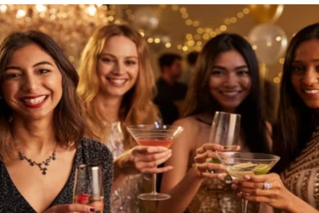 China Woman Celebrates Her Divorce With A Grand Party