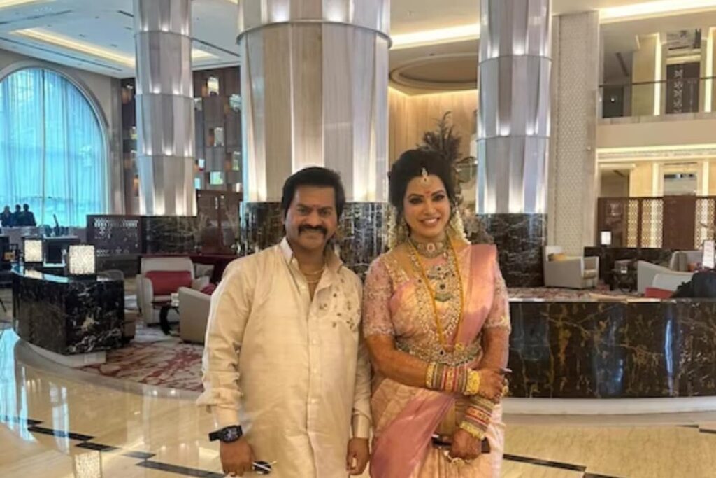 Bayilvan Ranganathan Reveals How His Friend Redin Kingsley Got Married