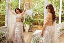 Shanaya Kapoor Looks Nothing Short Of Dreamy In Ivory Lehenga, See Pics