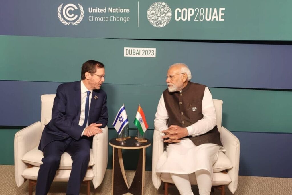 COP28 in Dubai: PM Modi Meets Israeli President, Bats for Two-State Solution to Palestine Issue