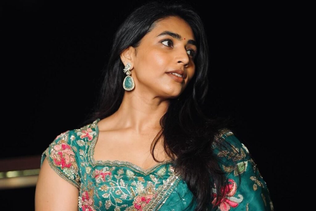 Sapthami Gowda Radiates Regal Glamour In Gorgeous Teal Saree